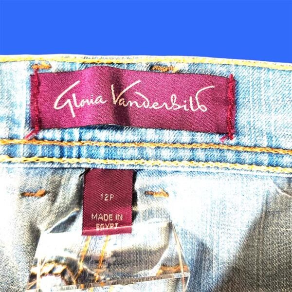 Gloria Vanderbilt Amanda Light Blue Classic Straight Boot Cut Denim Jeans 3