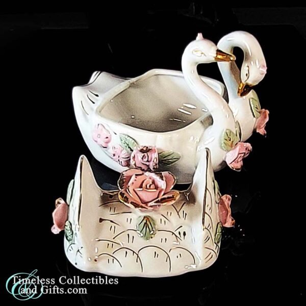 Porcelain Double Swan Trinket Box 7