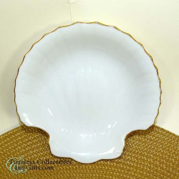 Porcelain Scallop Shell Gold Rim Dish 6 copy 2