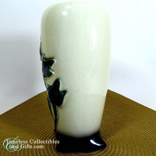 Vintage 1960s Royal Copley Ivy Vase 4